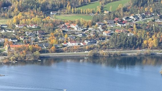 Norway Oslo - Muzium Kistefos + Tasik Tyri Lawatan Sehari [Pengangkutan dari Hotel Bandar]