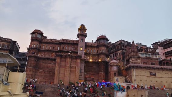 Varanasi: Tour tham quan trọn ngày kết hợp du thuyền sông Hằng