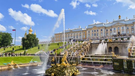 Russia St. Petersburg - Istana Musim Panas - Taman Air Pancut - Teluk Finland - Sewaan Peribadi Sehari (Tidak Termasuk Tiket) - Ikut Hati