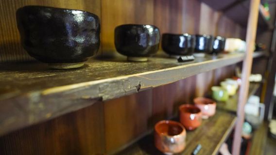 Kyoto Gion Tea ceremony & Wabi-sabi Walking Tour