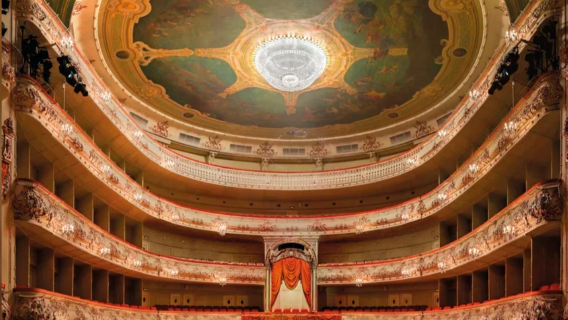 Russia St. Petersburg - Mariinsky - Sungai Neva - Sewaan Peribadi Bahasa Cina - Tanpa Risau