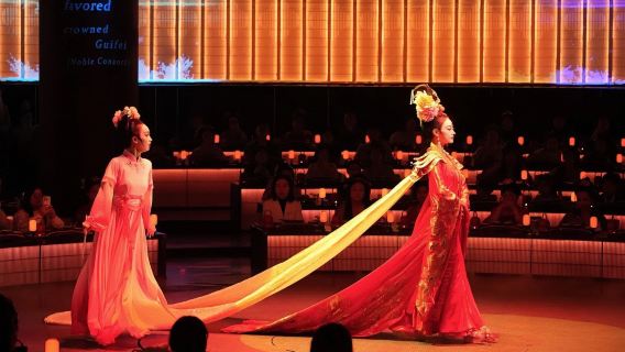 上海外灘宮廷宴・古代宮廷の宴丨没入型漢文化宴席体験丨精彩な古風歌舞表演丨オプションで古風衣装スタイリング+精緻なメイク