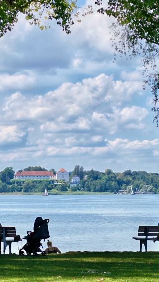 Munich + Chiemsee + Herrenchiemsee Palace + Herreninsel + Fraueninsel 1-day tour