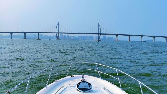 【廣東珠海】豪華遊艇包船出海觀港珠澳大橋日月貝（九州港遊艇碼頭）