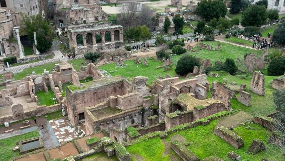 ทัวร์วันเดียว/ทัวร์หลายวัน รถเช่าเหมา ภาษาจีนและภาษาอังกฤษ