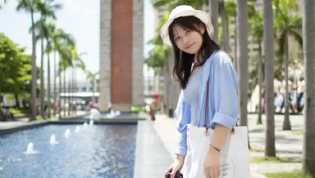 【香港一日遊-東莞/惠州上門接送】中環+尖沙咀維多利亞港夜景