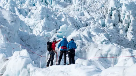 New Zealand South Island West Coast 10,000 Years Glacier Hike: Helicopter + 3-hour hike on Franz Josef Glacier - Including full iceberg hiking equipment - Franz Josef
