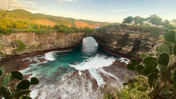 Tour riêng Nusa Penida phía Tây với bữa trưa & trà chiều – Điểm hẹn tại Cảng Sanur
