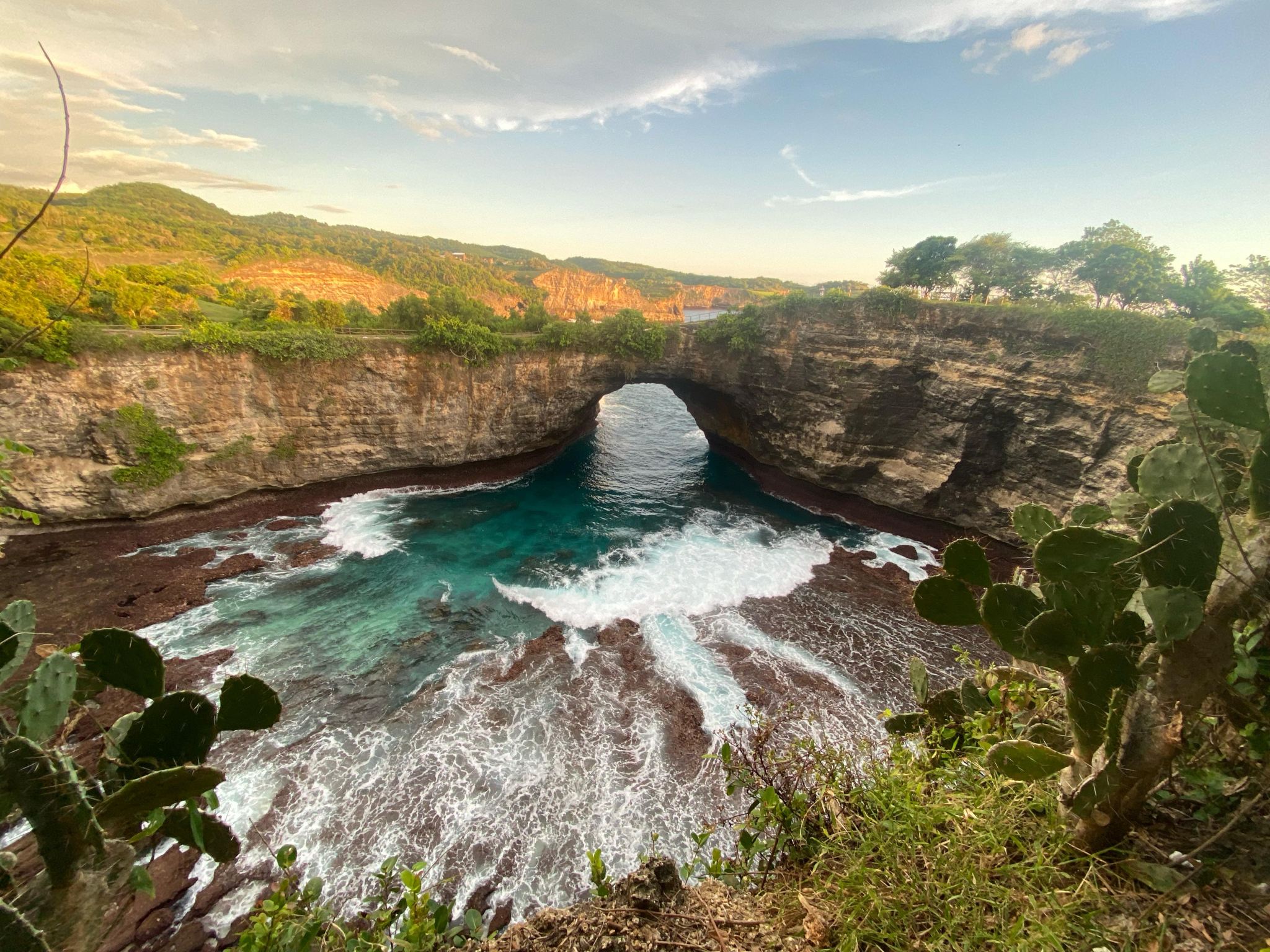 Tour giornaliero privato di Nusa Penida Ovest con pranzo e tè pomeridiano – Incontro al porto di Sanur