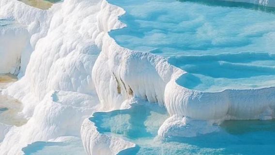 Excursion d'une journée à Pamukkale et à l'ancienne ville de Hiérapolis au départ d'Antalya [repas inclus + transfert compris]