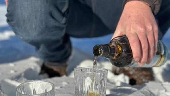 Shackleton Glacier Whiskey Endurance Flight - 50mins