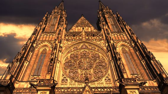 捷克卡羅維發利溫泉度假之旅一日遊【10H中文司導】