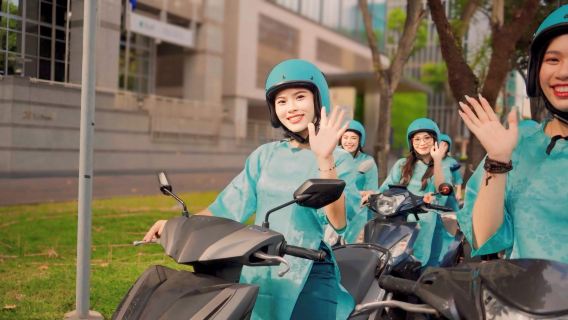 Ho Chi Minh City Street Food Tour by Motorbike with Optional Female Rider and Morning/Afternoon/Night Tour Options