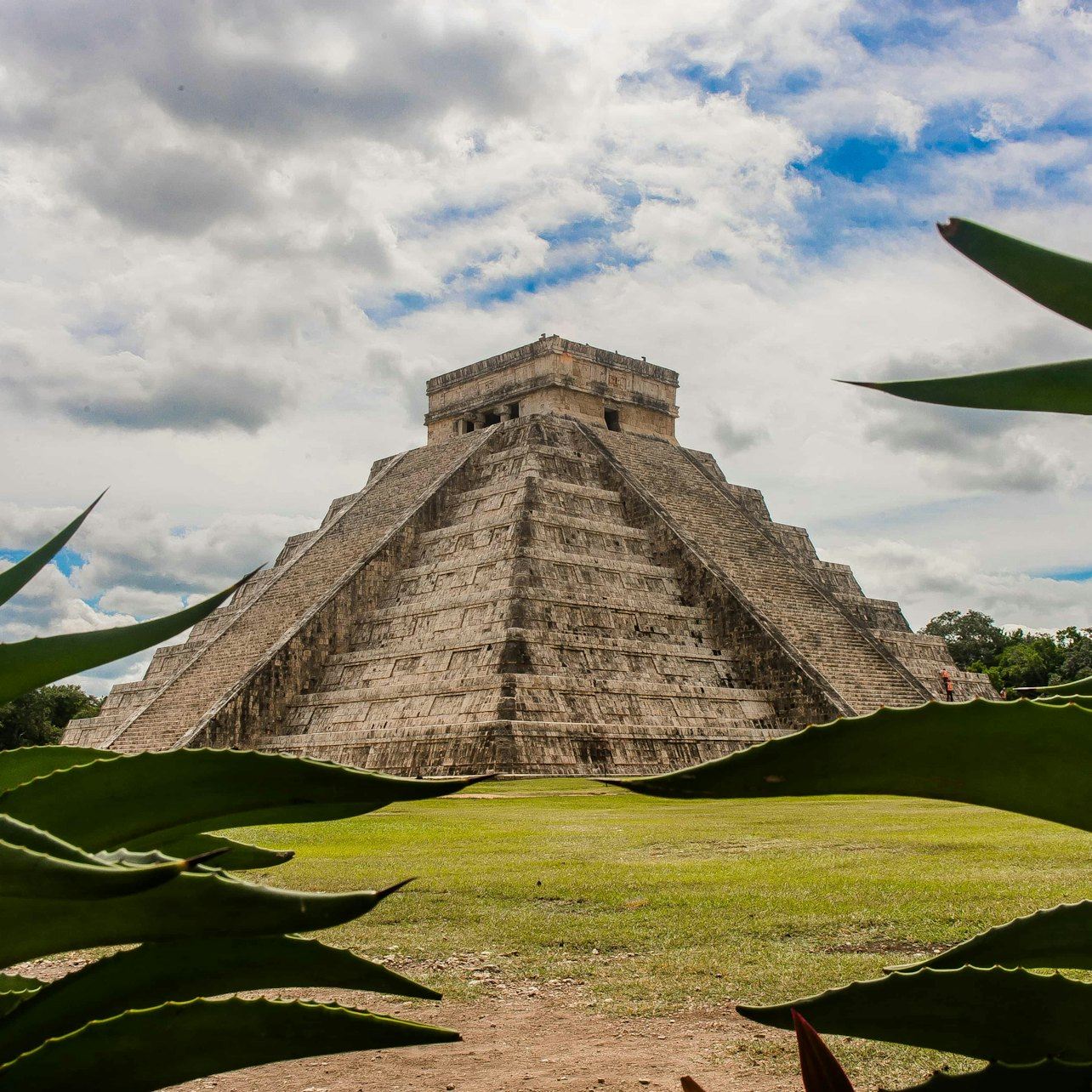 Chichén Itzá e Valladolid: visita guidata + trasferimento + pranzo