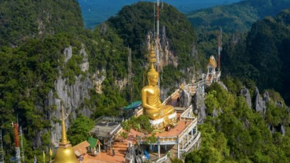 Tigerhöhlentempel, Smaragdbecken & heiße Quellen: Ganztagestour ab Krabi