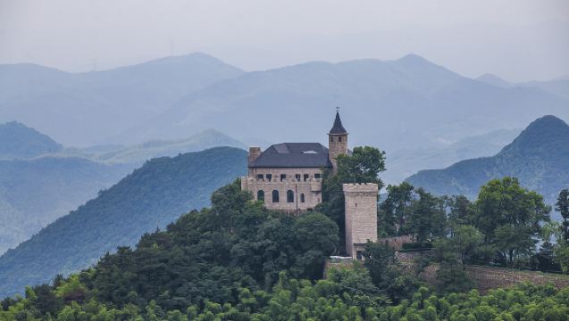 杭州來回：莫干山劍池+皇后飯店+松月廬+蘆花盪公園｜民國風情