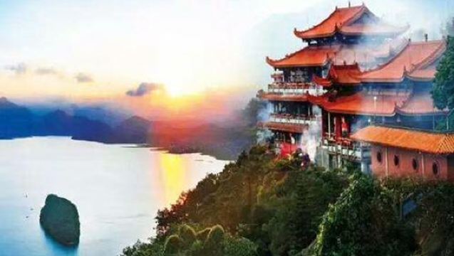 Fuzhou 1-Day Tour: Three Lanes And Seven Alleys + Nanhou Street + Xichan Temple | Professional Bilingual Guide | Customized Private Charter