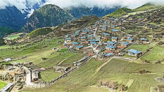 Bome Baga Rika Village | Lawatan Sehari ke Desa Purba Rahsia, Lembah Azalea dengan Kunci Kayu Warisan Bukan Material yang Asli