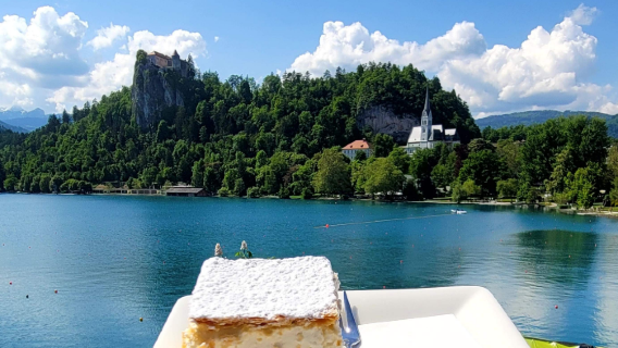 1-day tour in Slovenia: Lake Bled, Postojnska Caves and Predjama Castle