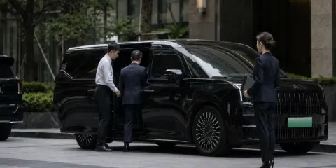 泰國清邁10小時包車服務【行程自訂 多種車型可選埃爾法豪華海獅】接急單 可選中文司機