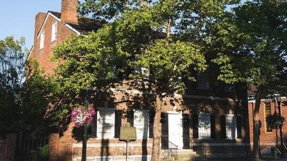 Lexington: Mary Todd Lincoln House