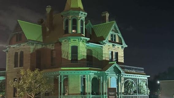 Phoenix History, Mystery & Ghosts: Ghost Hunt Tour