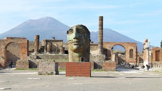 PompeiTours