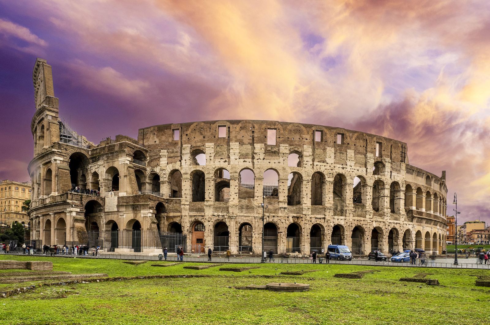 イタリア ローマ コロッセオ＋パンテオン＋サンタンジェロ城 英語・中国語対応ドライバー付き貸切チャーター