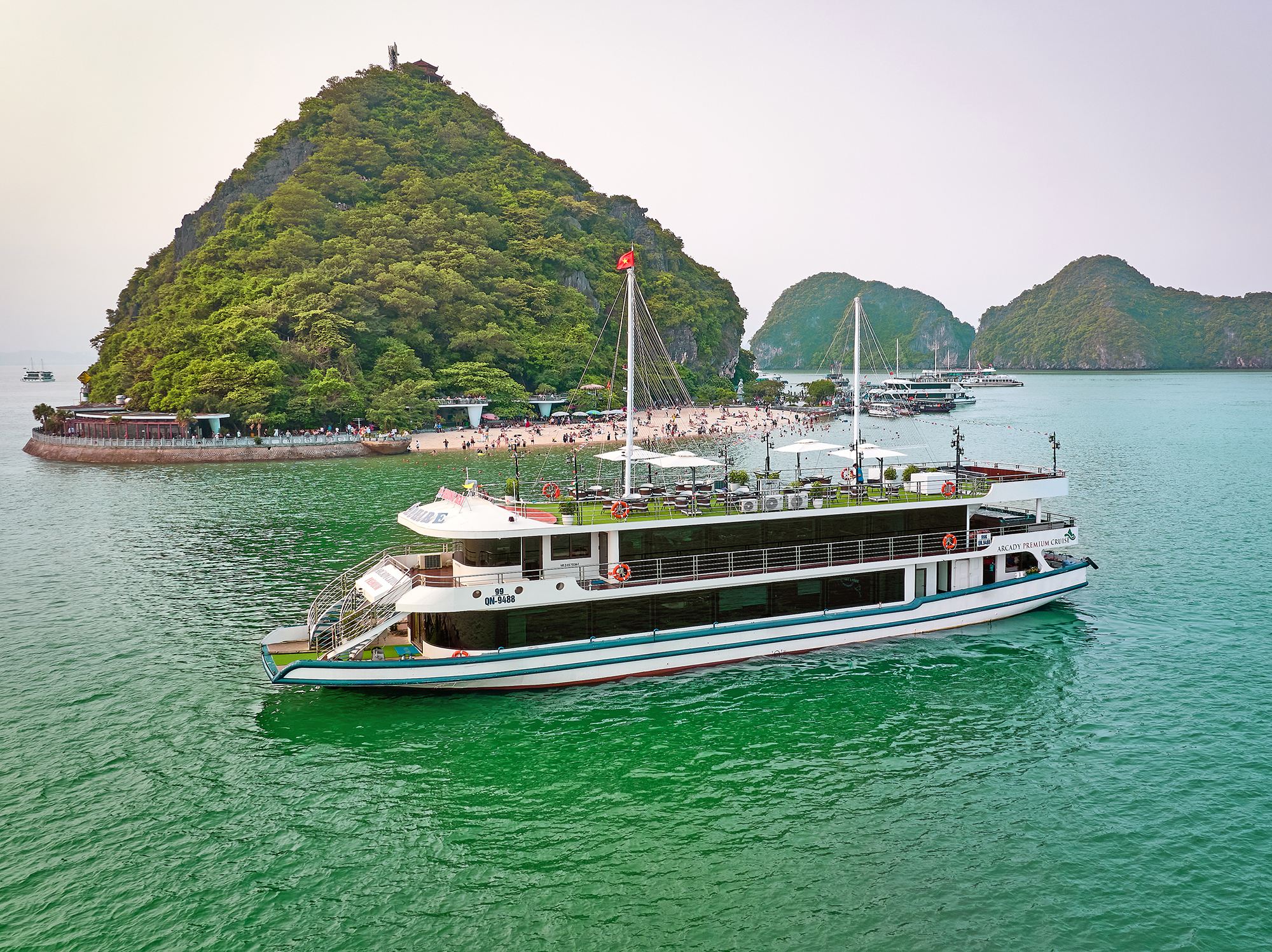 Ha Long Bay Full Day Tour by 5 Stars Arcady Luxury Cruise