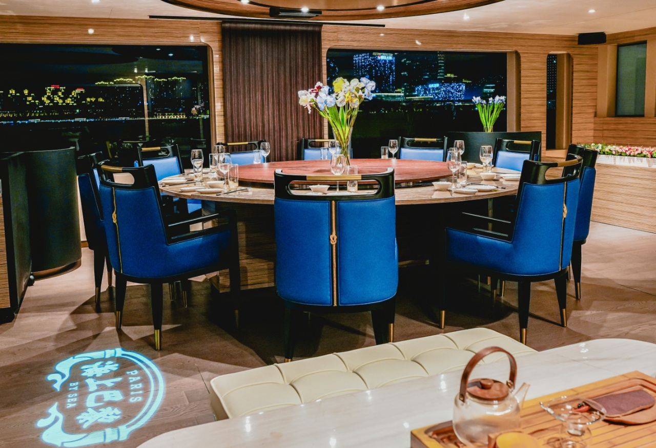 【上海遊艇21888圓桌海鮮姿造套餐】上海外灘70呎雙體豪華遊艇240分鐘包船含夜遊黃浦江+靜泊享用大餐