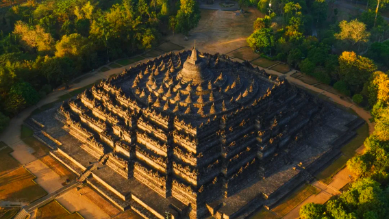 Tour tham quan Borobudur Indonesia Yogyakarta + Cung điện Sultan + Cung điện nước + Prambanan + Xe thuê VIP trong ngày