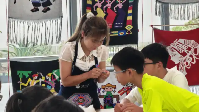 織錦上機+縫製織錦香包體驗