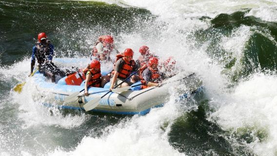 Cataratas Victoria: Rafting en aguas bravas