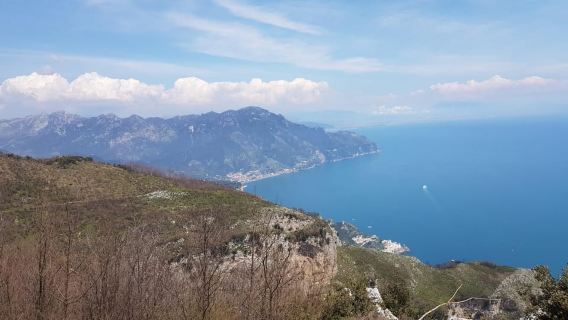 Alla scoperta della Costiera Amalfitana passando per Amalfi - Pogerola a piedi