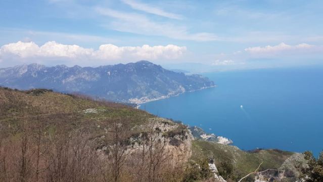 Descubriendo la costa de Amalfi a pie desde Amalfi hasta Pogerola
