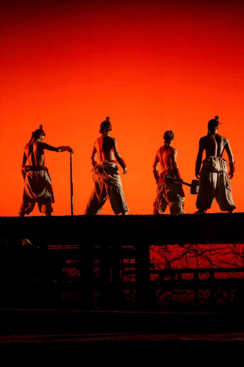 西安秦始皇帝陵博物院秦始皇兵馬俑博物館+きゅうきゅうだいしん/中国語または英語ガイド付きワンデーツアー