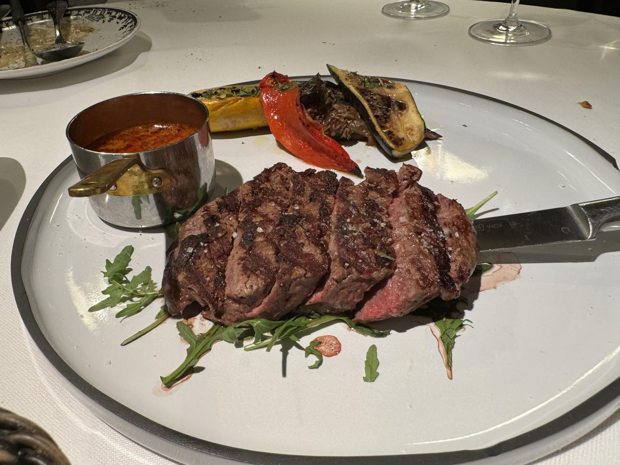 Restaurant Les Armures popular restaurant reservation service in Geneva, Switzerland