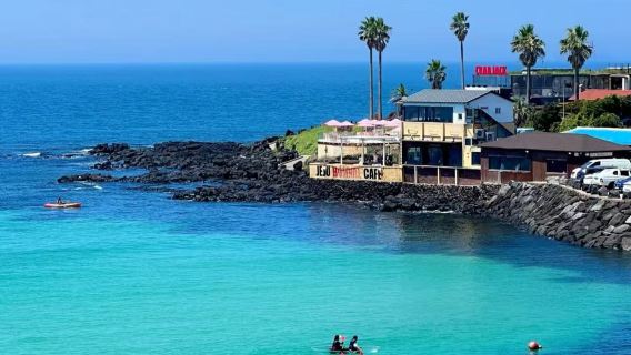 濟州島休愛里+西歸浦潛水艇+中文海水浴場一日遊 包車行程可調