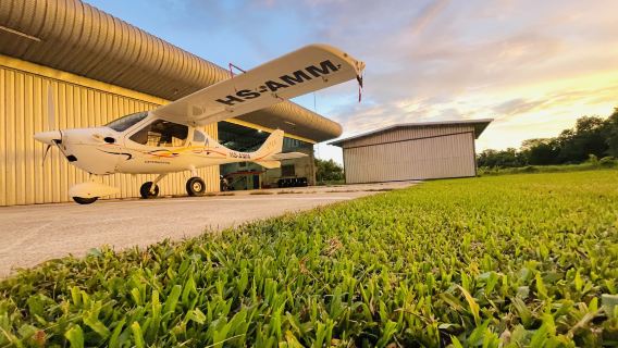 泰國布吉島布吉 Flying Club 動力滑翔傘固定翼小飛機駕駛體驗