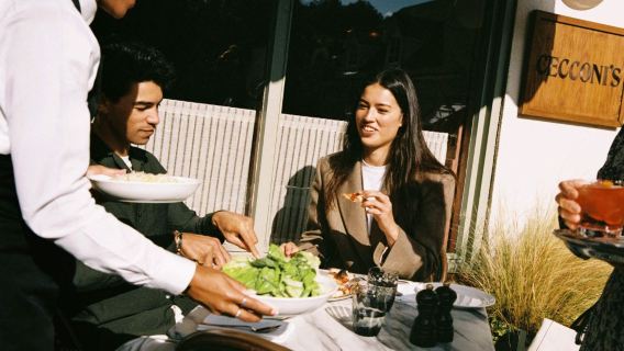 Experiencia de compras y transporte desde Londres: Ida y vuelta a Bicester Village