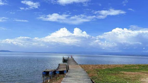 Pelayaran Tasik Naivasha + Berjalan-jalan di Pulau Bulan Sabit Lawatan Sehari Sewaan Peribadi Naivasha