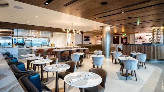 U.S. airport|Seattle-Tacoma International Airport VIP lounge pass|SEA airport VIP lounge pass/transit|waiting|rest