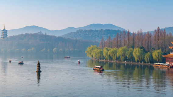 Hangzhou Batı Gölü Leifeng Pagodası + Batı Gölü tekne turu + Lingyin Tapınağı saf eğlence dolu bir günlük tur