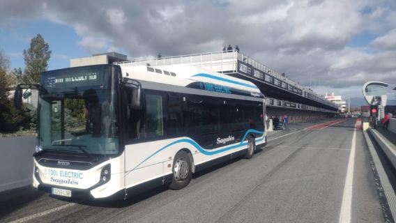 Girona Airport: Bus Transfer to/from Figueras Station