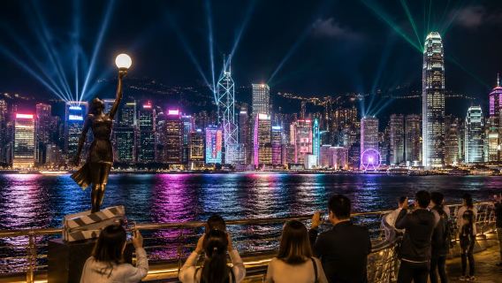 Hong Kong: Paseo nocturno por el Puerto Victoria y Sinfonía de las Luces