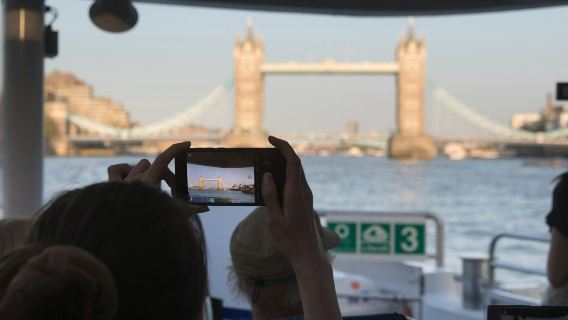 London: 2-Day River Thames Uber Boat Hop-on Hop-off Sightseeing Pass