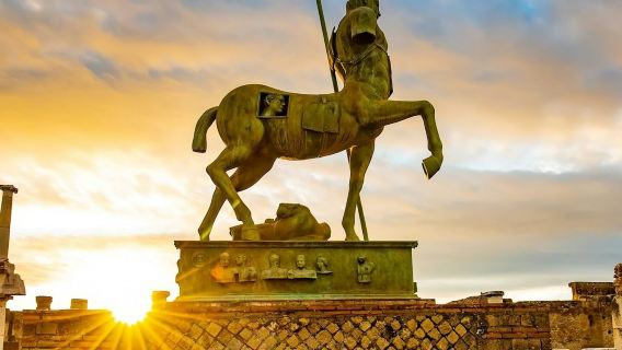 Pompeii, Pantai Amalfi & Sorrento: Perjalanan Sehari dari Roma