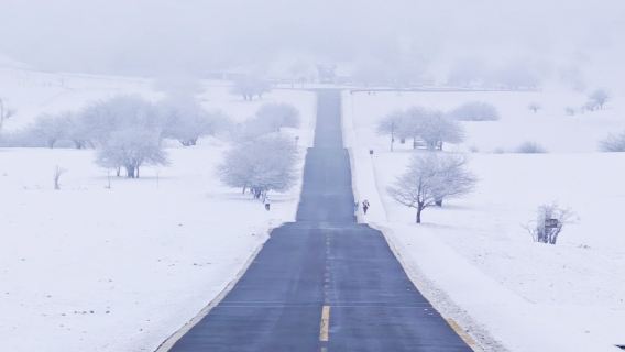 ทัวร์ 1 วัน สามสะพานสวรรค์ + ภูเขานางฟ้า รวมไกด์นำเที่ยว + รถไฟเล็ก + รถบัสท่องเที่ยวในสถานที่ท่องเที่ยว