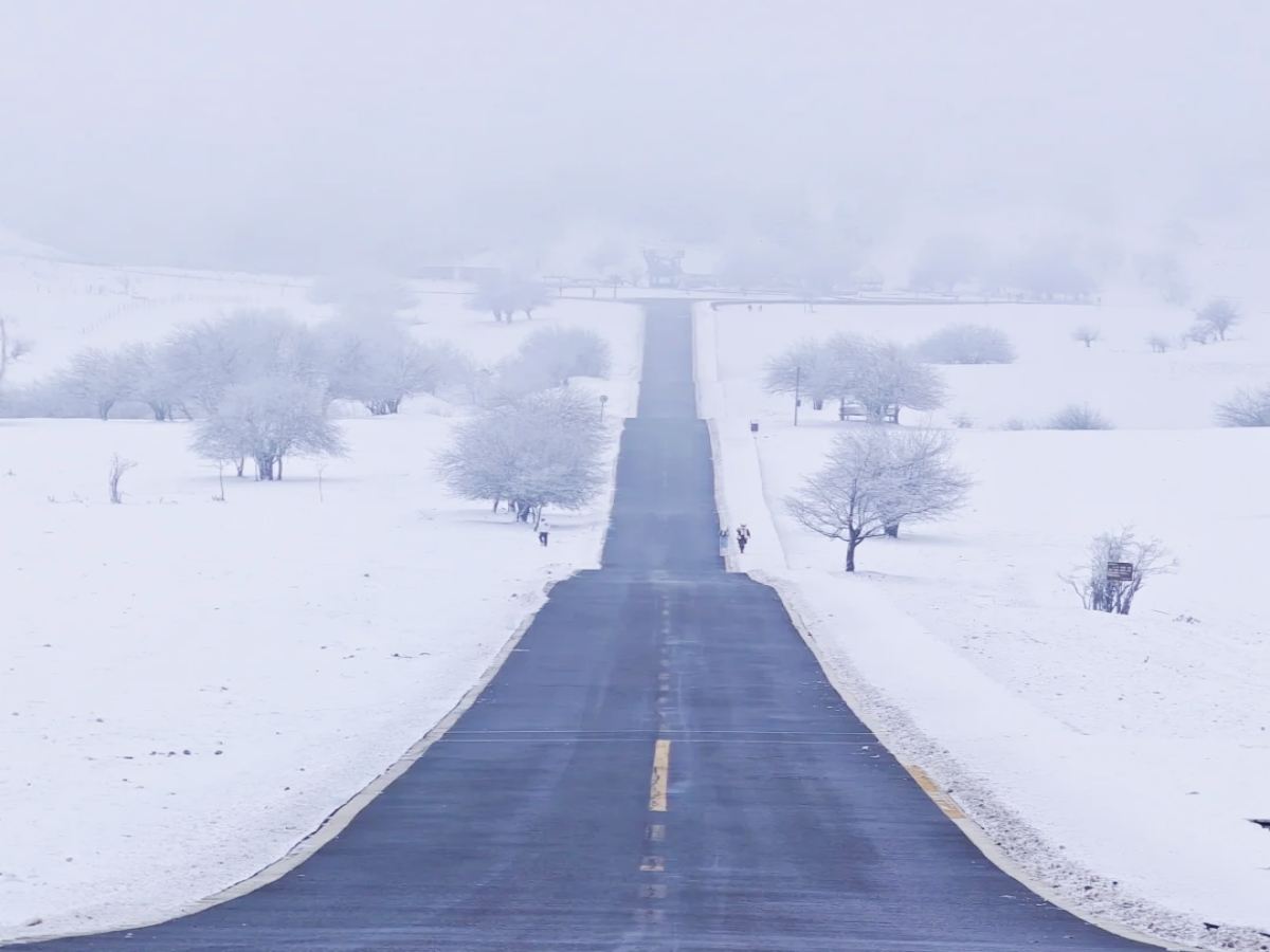 ทัวร์ 1 วัน สามสะพานสวรรค์ + ภูเขานางฟ้า รวมไกด์นำเที่ยว + รถไฟเล็ก + รถบัสท่องเที่ยวในสถานที่ท่องเที่ยว