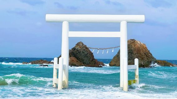 絲島市